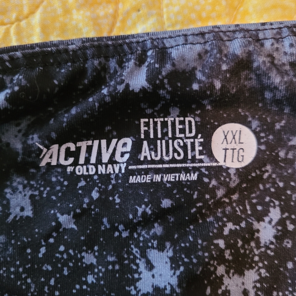 OLD Navy Active cropped yoga leggings XXL black/gray splatter pattern